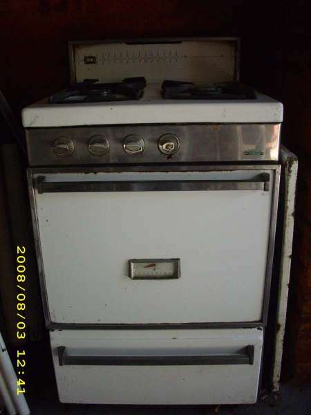 Cocina longvie tres hornallas buen estado $ 190 en Capital Federal -  Electrodomésticos | 69328