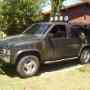 Nissan Pathfinder 2.4 nafta 4x4 3P GNC