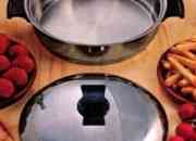 Bateria de ollas kitchen ware de acero quirugico, usado segunda mano  Argentina 