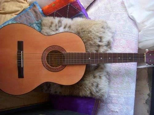 Vendo guitarra criolla (excelente estado) marca gracia en Capital Federal -  Instrumentos Musicales | 351943