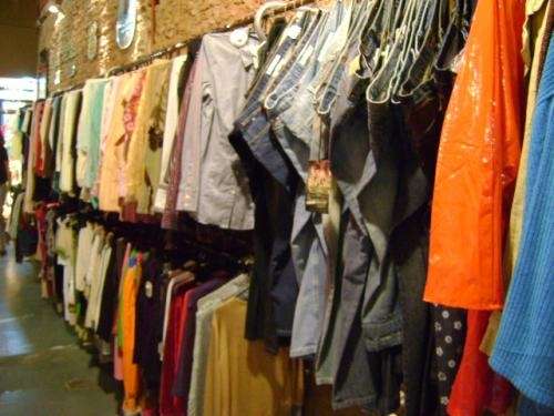 Lote de ropa usada de mujer para revendeer en México Ciudad De