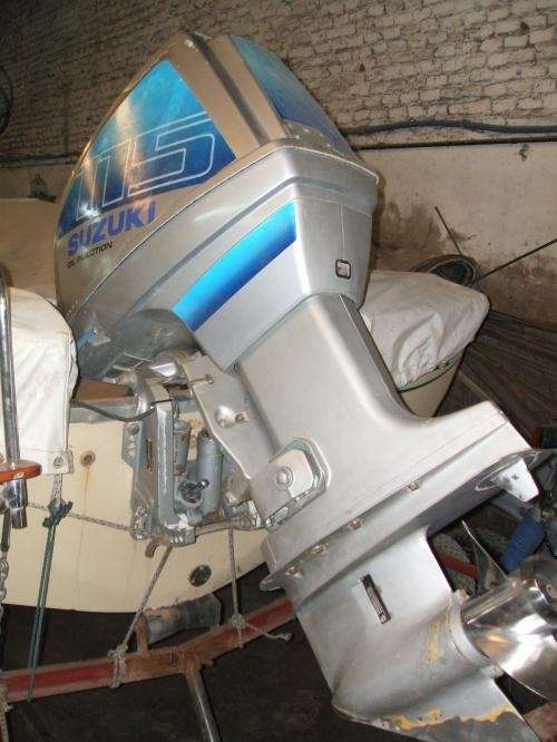 Vendo motor fuera de borda suzuki 115 hp mod. 1990