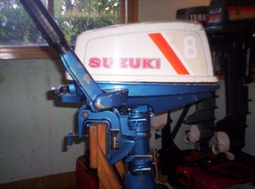 Suzuki 8 hp modelo 86