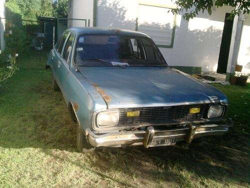 Fotos de Vendo dodge 1500 modelo 1974 con gnc en Buenos Aires, Argentina