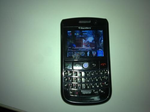 Vendo blackberry curve 8900 con tv
