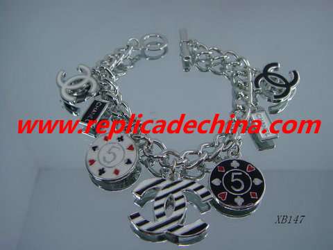 Vendo joyas tiffany & co pulsera - anillos - collares ? aros www.replicadechina.com