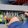 Técnico Electrónico  Reparaciones en gral Instalaciones Eléctricas  Aire Acondicionado Telefonía-redes circuito de cámaras de seguridad