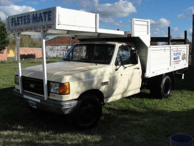 Ford 350 modelo 90 muy bueno . vtv titular al dia en Buenos Aires - Otros  vehículos | 715364