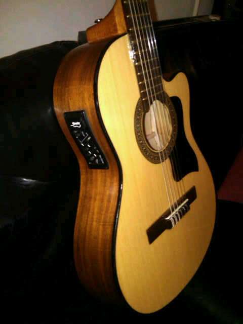 M10 - Guitarras Gracia