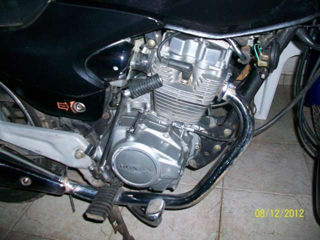 Fotos de Se vende moto honda storm modelo 2008 2