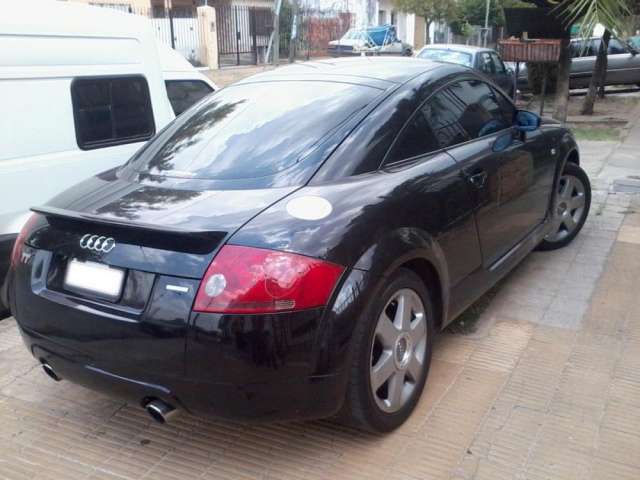 Audi tt quattro color negro 1.8 oportunidad !!!
