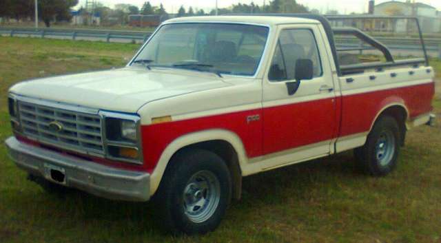 Vendo f-100 año 82 perkins 4 pot. año 88 ¡¡ perfecto estado general !! en  Santa Rosa - Camionetas | 780072