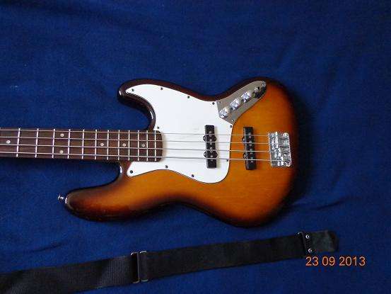 Vendo bajo field 4 cuerdas green field en Santa Fe - Instrumentos Musicales  | 834858