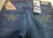 Venta por mayor de jeans adidas levis