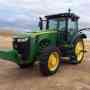 Tractor John Deere 8235R