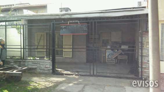 Casa Antigua En Lote Propio De 8 66x30 San Justo Villa Luzuriaga En San Justo Casas En Venta 973253