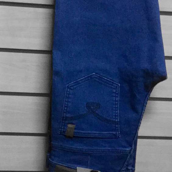 Jeans gatopardo. distribuidor oficial en Once Ropa y calzado