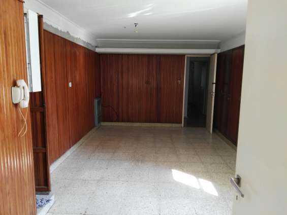Dueño vende departamento 5 ambientes al frente, 5to piso, muy luminoso
