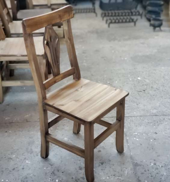 Sillas tablero de madera